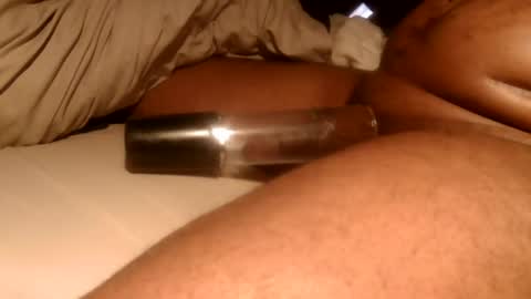 Snapshot of darichrichardson chatting on December 14, 9:36 am Betty and Robert Play time online show from December 14, 9:36 am