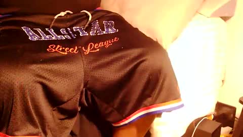 Snapshot of darichrichardson chatting on February 15, 10:14 am Betty and Robert Play time online show from February 15, 10:14 am