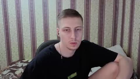 darienlarge online show from January 6, 5:38 pm