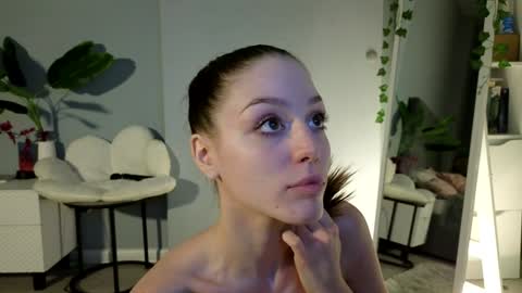 darilboom online show from December 4, 2:04 pm