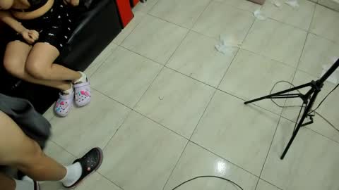 Ara online show from January 25, 2:26 am