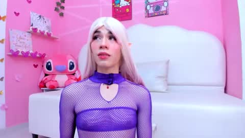 DaripQueen online show from March 5, 3:29 pm