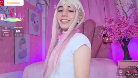 DaripQueen online show from April 30, 1:50 pm