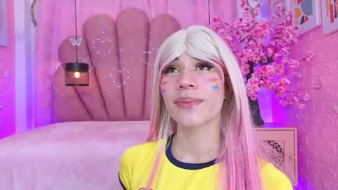 DaripQueen online show from June 16, 5:37 pm