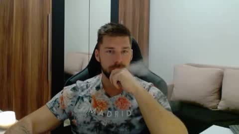 darius_94 online show from February 6, 5:45 am