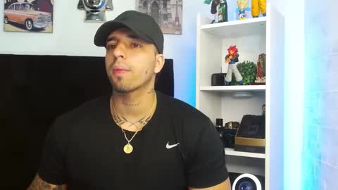 Darius Phoenix  online show from January 12, 10:33 pm