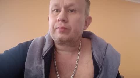Snapshot of dariusx455 chatting on April 12, 4:50 am dxd69 online show from April 12, 4:50 am