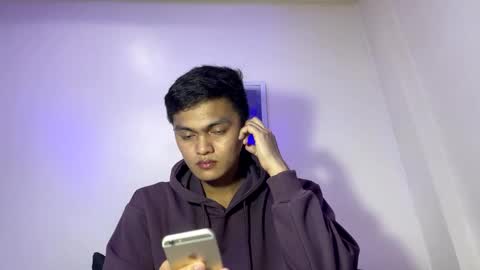 Snapshot of dark_angel69x chatting on January 17, 12:54 pm Guile online show from January 17, 12:54 pm