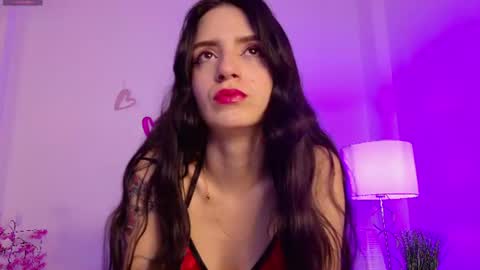 dark_angell77 online show from June 12, 11:09 am