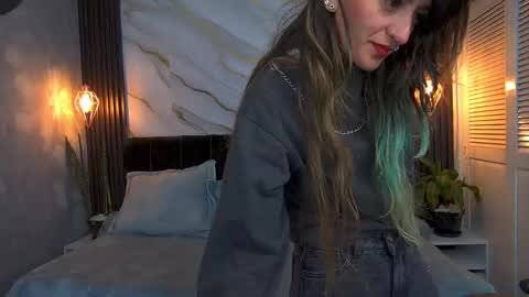Snapshot of dark_dominika chatting on May 12, 1:08 pm dark_dominika online show from May 12, 1:08 pm