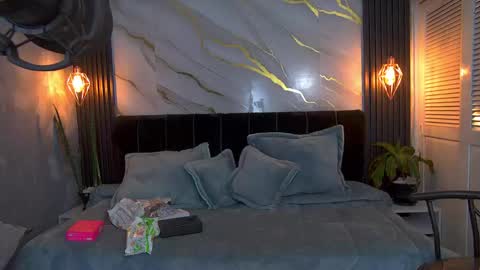 Snapshot of dark_dominika chatting on June 3, 12:52 pm dark_dominika online show from June 3, 12:52 pm