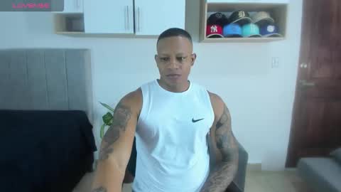 Snapshot of dark_dominion chatting on October 26, 11:38 am dark_dominion online show from October 26, 11:38 am