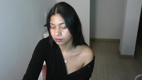 Snapshot of dark_enchantress_ chatting on February 16, 1:47 am Sofia online show from February 16, 1:47 am