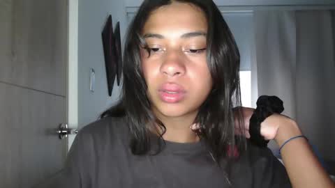 Snapshot of dark_enchantress_ chatting on October 17, 8:44 pm Sofia online show from October 17, 8:44 pm