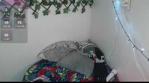 dark_flama online show from June 11, 1:05 am