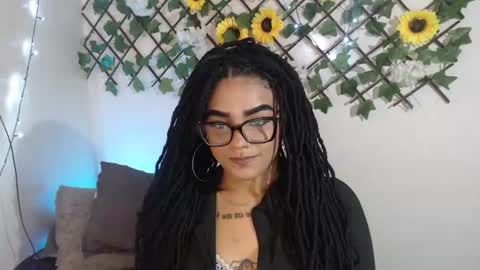dark_flama online show from June 30, 1:28 am