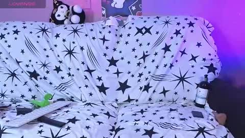 Snapshot of dark_nina__ chatting on May 16, 4:09 am dark_nina__ online show from May 16, 4:09 am