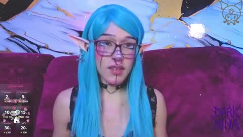 Snapshot of dark_nina__ chatting on May 27, 2:52 am dark_nina__ online show from May 27, 2:52 am