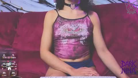 Snapshot of dark_nina__ chatting on May 29, 8:18 pm dark_nina__ online show from May 29, 8:18 pm