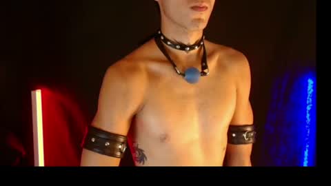 Snapshot of dark_rosse1 chatting on June 19, 3:22 am rosse online show from June 19, 3:22 am