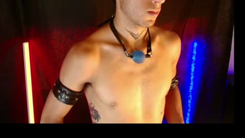 Snapshot of dark_rosse1 chatting on June 23, 8:07 pm rosse online show from June 23, 8:07 pm