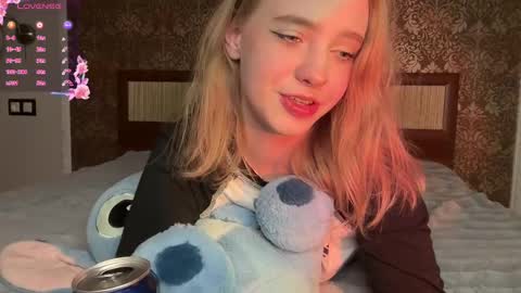 Snapshot of dark_side1213 chatting on February 26, 8:11 pm Darkside online show from February 26, 8:11 pm