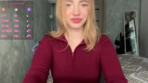 Snapshot of dark_side1213 chatting on September 22, 8:38 am Darkside online show from September 22, 8:38 am