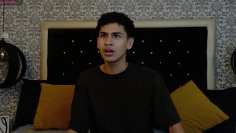 dark_sultan online show from February 27, 8:42 pm