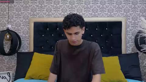 dark_sultan online show from March 6, 8:27 pm