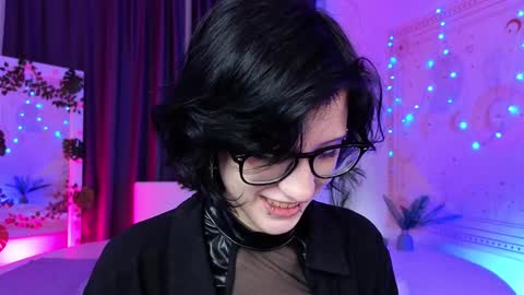 Snapshot of dark_vamp_ chatting on December 22, 9:09 pm Vamp online show from December 22, 9:09 pm