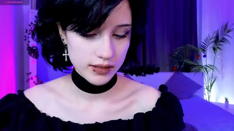 Snapshot of dark_vamp_ chatting on December 25, 9:00 pm Vamp online show from December 25, 9:00 pm