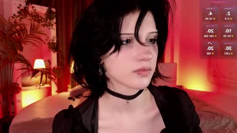 Snapshot of dark_vamp_ chatting on February 6, 9:38 pm Vamp online show from February 6, 9:38 pm
