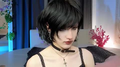 Snapshot of dark_vamp_ chatting on March 1, 6:32 pm Vamp online show from March 1, 6:32 pm
