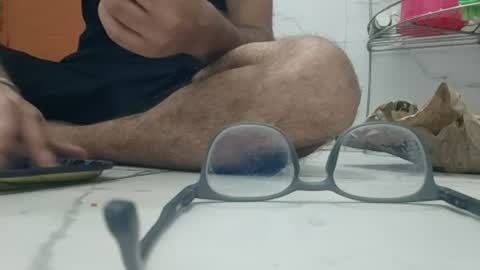 Snapshot of darkbud03 chatting on July 28, 9:26 am just a guy online show from July 28, 9:26 am