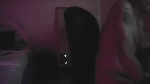 Snapshot of darkdance chatting on May 3, 8:37 pm freak soul online show from May 3, 8:37 pm