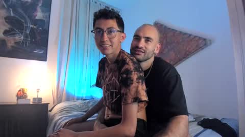 Snapshot of darkdesire_1 chatting on February 15, 1:31 am darkdesire_1 online show from February 15, 1:31 am