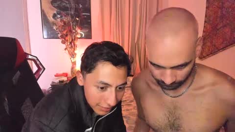 Snapshot of darkdesire_1 chatting on March 2, 1:15 am darkdesire_1 online show from March 2, 1:15 am