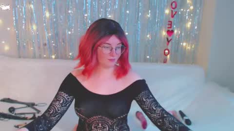 Snapshot of darkheto chatting on January 9, 8:34 am Kelly online show from January 9, 8:34 am