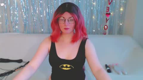 Snapshot of darkheto chatting on February 10, 8:53 am Kelly online show from February 10, 8:53 am