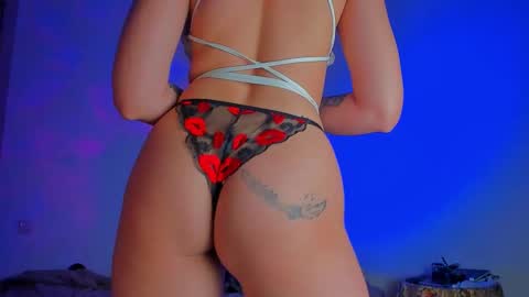 Snapshot of darklilixxx chatting on September 12, 7:36 pm darklilixxx online show from September 12, 7:36 pm