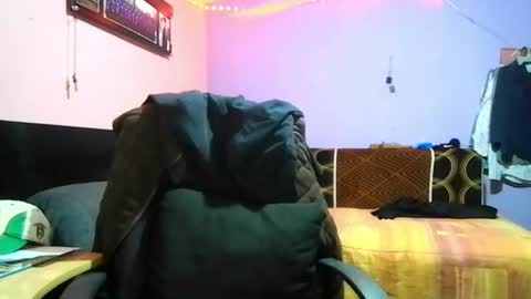 Jose Ian online show from July 17, 5:03 am