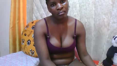 Snapshot of darknipples2 chatting on May 24, 2:22 pm SHANICE online show from May 24, 2:22 pm