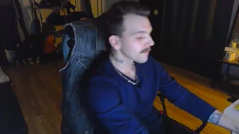 darknovelclown online show from March 16, 6:12 pm