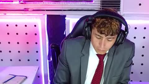 DARKO0717 online show from September 24, 11:46 am