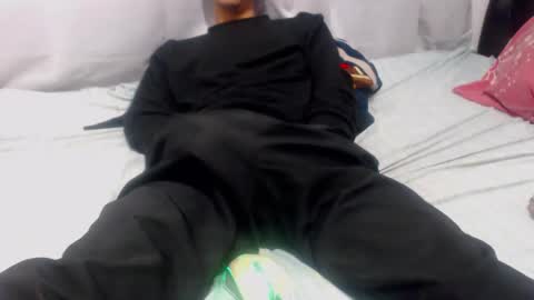 darkr_ider online show from April 21, 9:50 pm