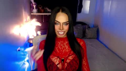 Snapshot of darksoul_mistress chatting on June 5, 2:18 am HAPPY BIRTHDAY MISTRESS MADRIANA online show from June 5, 2:18 am