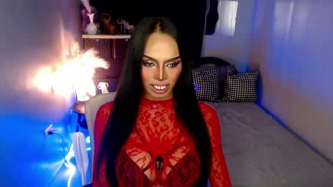 Snapshot of darksoul_mistress chatting on June 17, 4:59 am HAPPY BIRTHDAY MISTRESS MADRIANA online show from June 17, 4:59 am