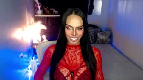 Snapshot of darksoul_mistress chatting on June 25, 5:39 pm HAPPY BIRTHDAY MISTRESS MADRIANA online show from June 25, 5:39 pm