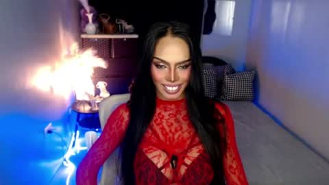 Snapshot of darksoul_mistress chatting on July 1, 6:29 pm HAPPY BIRTHDAY MISTRESS MADRIANA online show from July 1, 6:29 pm