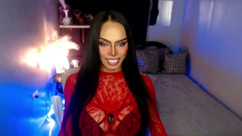 Snapshot of darksoul_mistress chatting on July 5, 9:05 am HAPPY BIRTHDAY MISTRESS MADRIANA online show from July 5, 9:05 am
